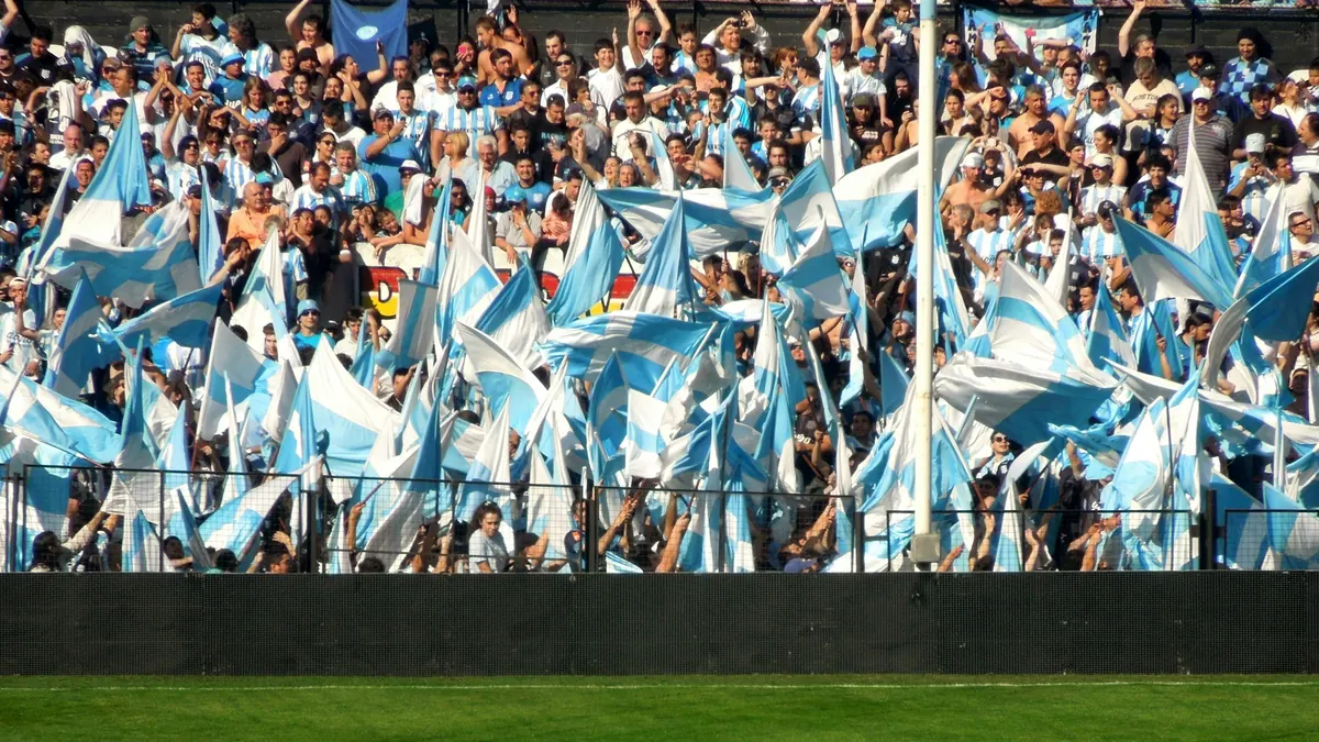 Argentina down England 2-1 to reach World Cup final