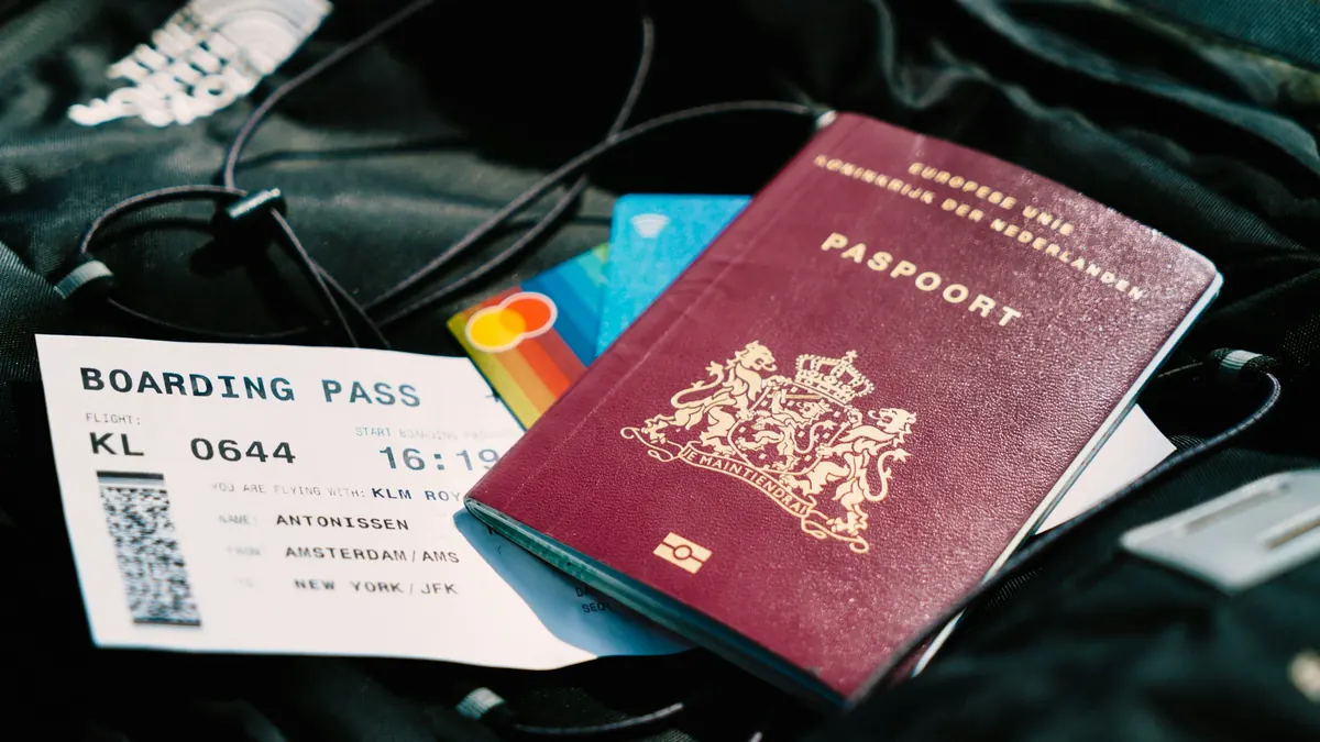 Backpacker visas slow under new processing direction